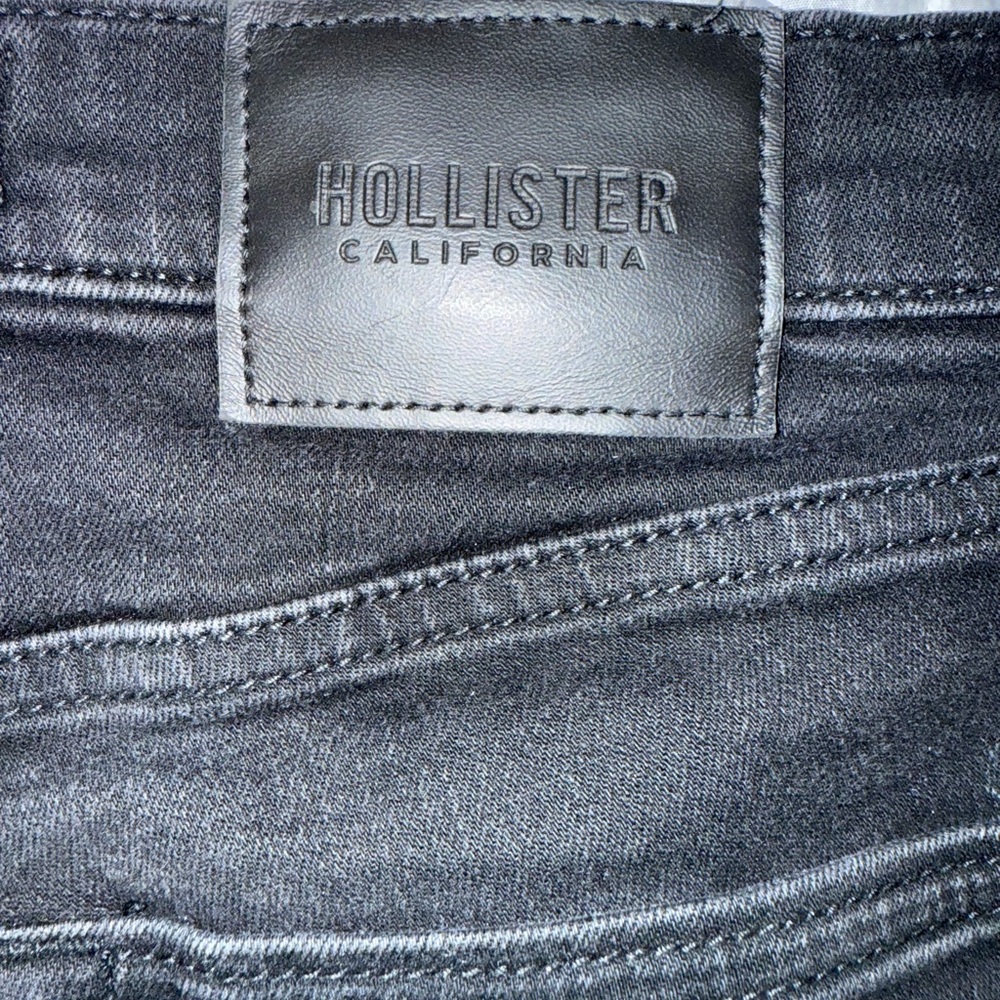 🪼 Hollister Black Denim Shorts - Picture 4 of 4